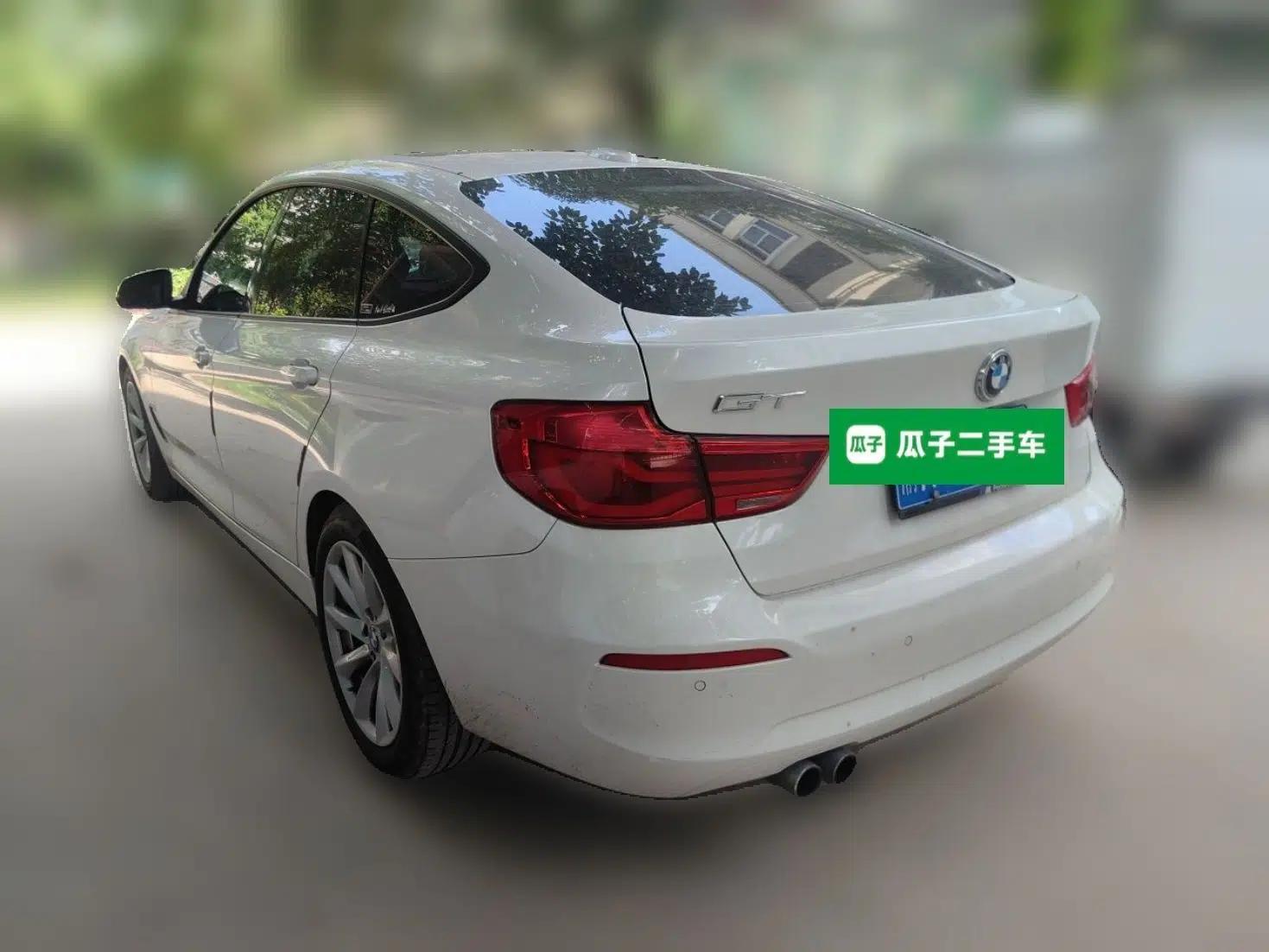 BMW 3 Series GT 2018 320i Sport Edition — миниатюра 4