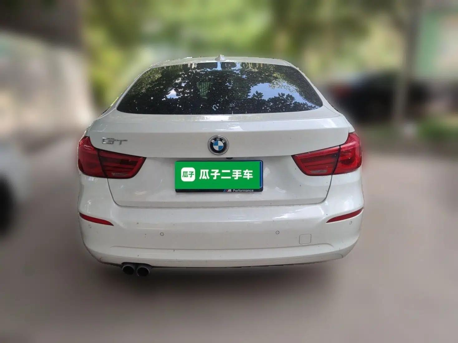 BMW 3 Series GT 2018 320i Sport Edition — миниатюра 5
