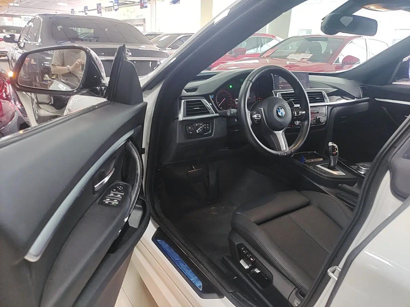 BMW 3 Series GT 2020 320i M Sport Package — миниатюра 18