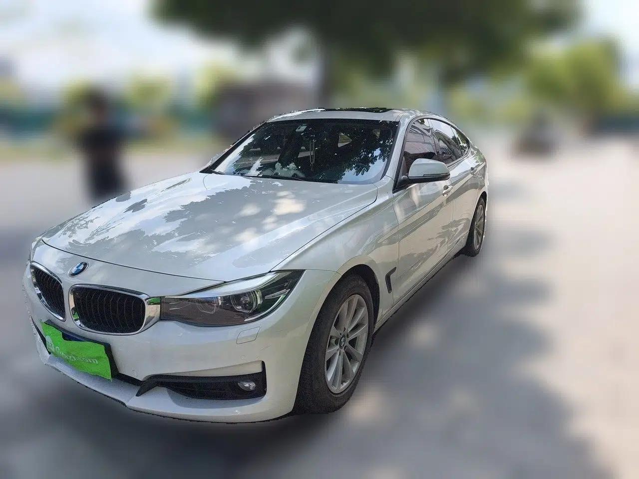 BMW 3 Series GT 2017 320i Sport Edition — миниатюра 1