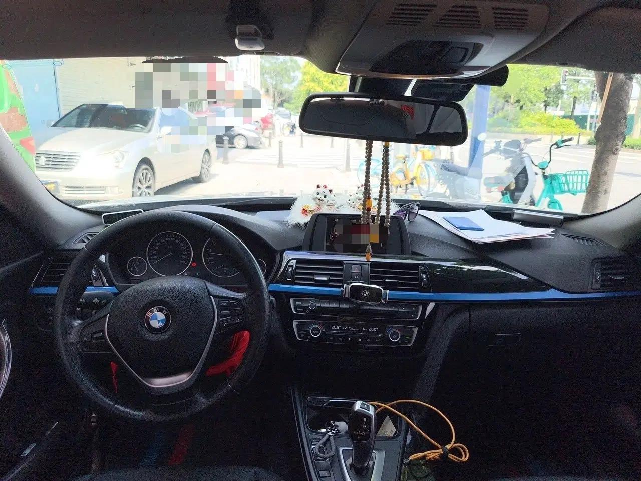 BMW 3 Series GT 2017 320i Sport Edition — миниатюра 9