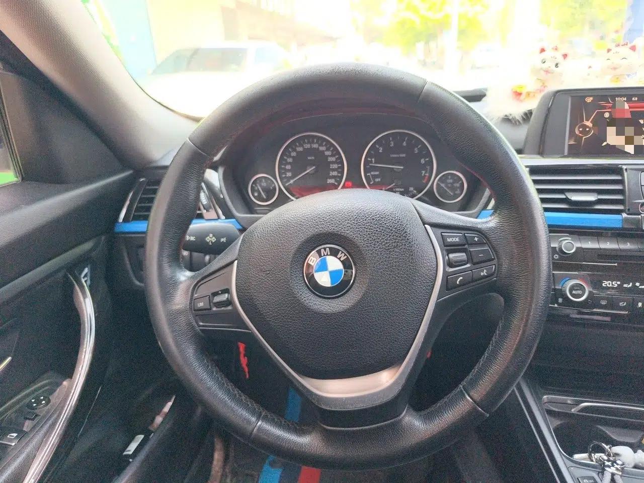 BMW 3 Series GT 2017 320i Sport Edition — миниатюра 10