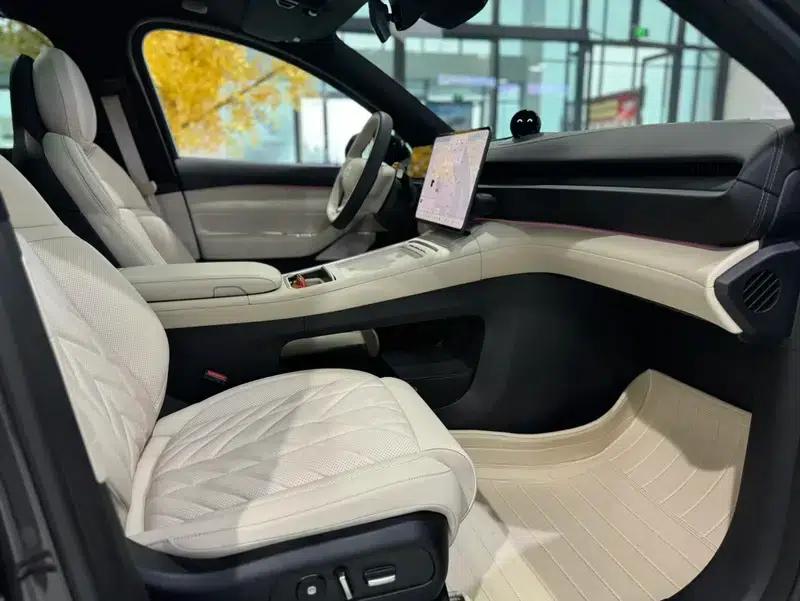 NIO ES6 2025 model 75kWh — миниатюра 11