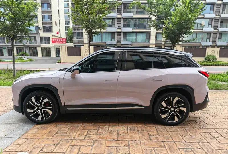 NIO ES6 2019 430KM First Edition — миниатюра 3