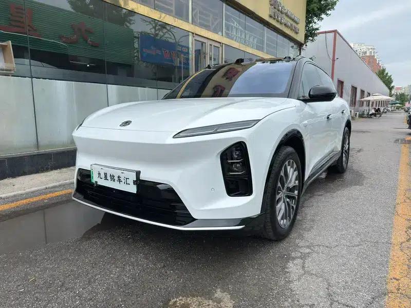 NIO ES6 2025 model 75kWh — миниатюра 1