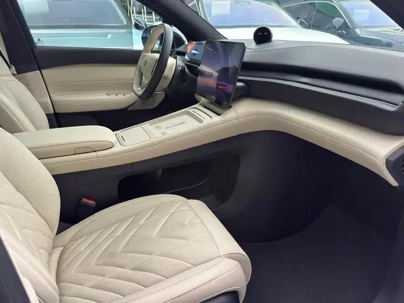 NIO ES6 2025 model 75kWh — миниатюра 9