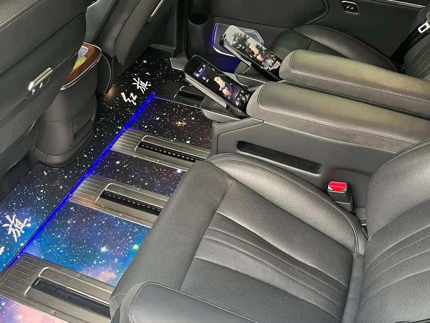 Hongqi HQ9 PHEV 2024 2.0T AWD Luxury Edition — миниатюра 7