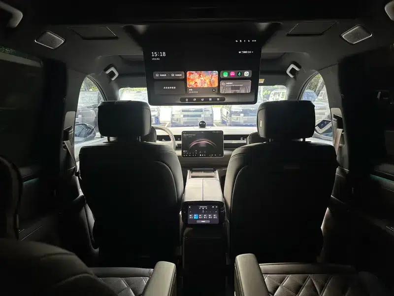 NIO ES8 2026 Model Six-Seat Executive Signature Edition — миниатюра 11