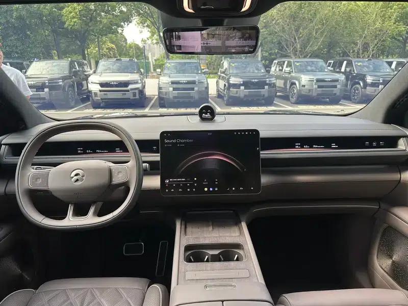 NIO ES8 2026 Model Six-Seat Executive Signature Edition — миниатюра 14
