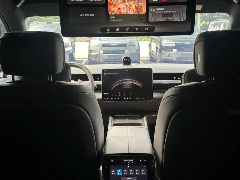 NIO ES8 2026 Model Six-Seat Executive Signature Edition — миниатюра 20