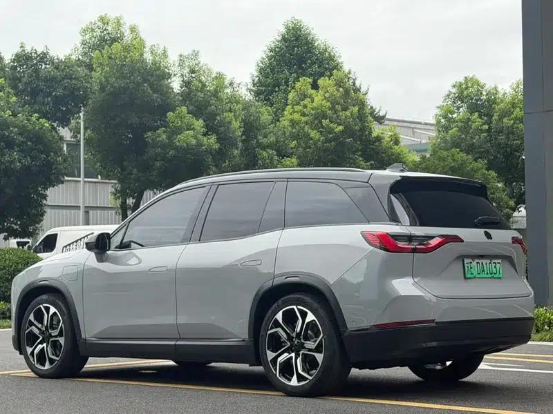 NIO ES8 2022 Model 580KM Six-Seater — миниатюра 3