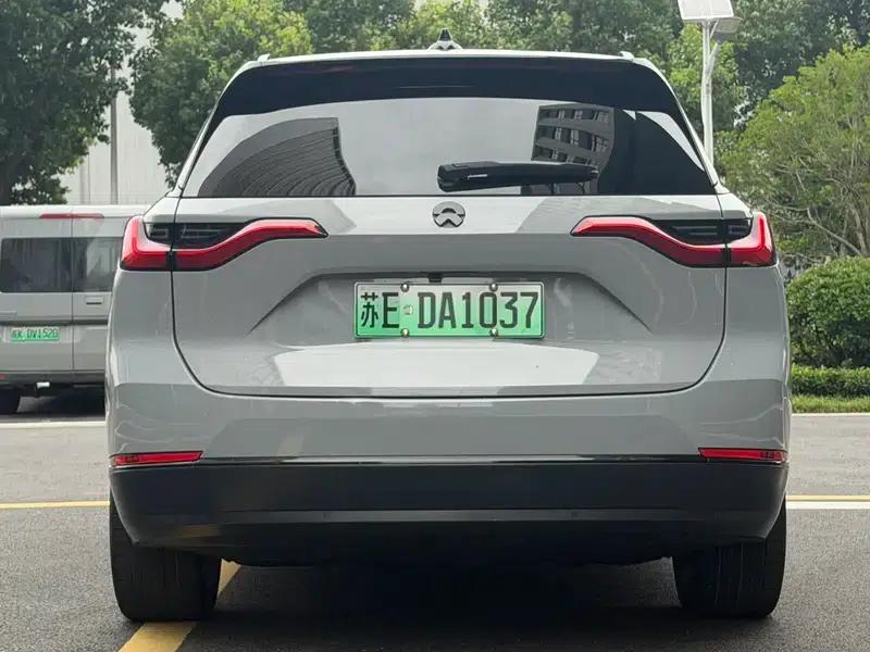 NIO ES8 2022 Model 580KM Six-Seater — миниатюра 4
