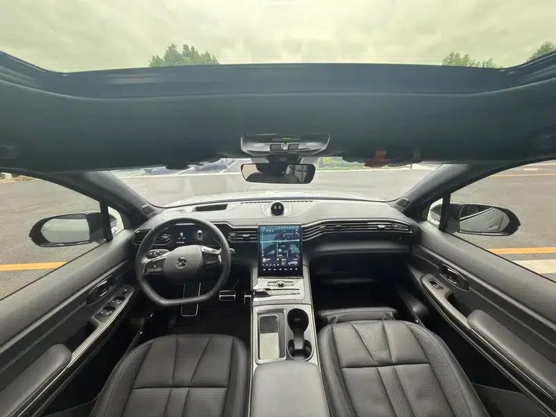 NIO ES8 2022 Model 580KM Six-Seater — миниатюра 9