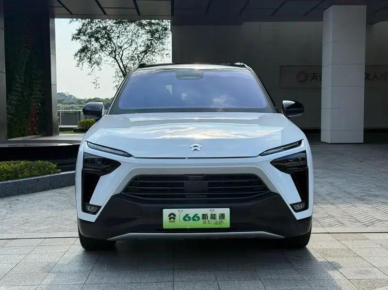 NIO ES8 2020 450KM Signature Edition (Six Seats) — миниатюра 2