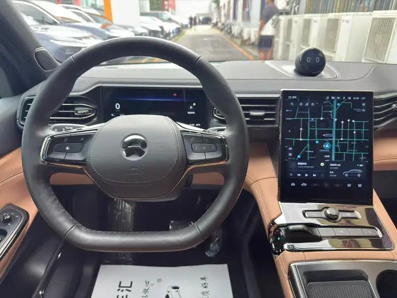 NIO ES8 2022 Model 580KM Seven-Seater — миниатюра 12
