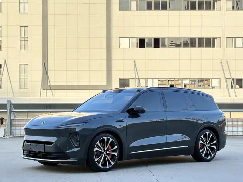 NIO ES8 2023 100kWh Signature Edition — миниатюра 1