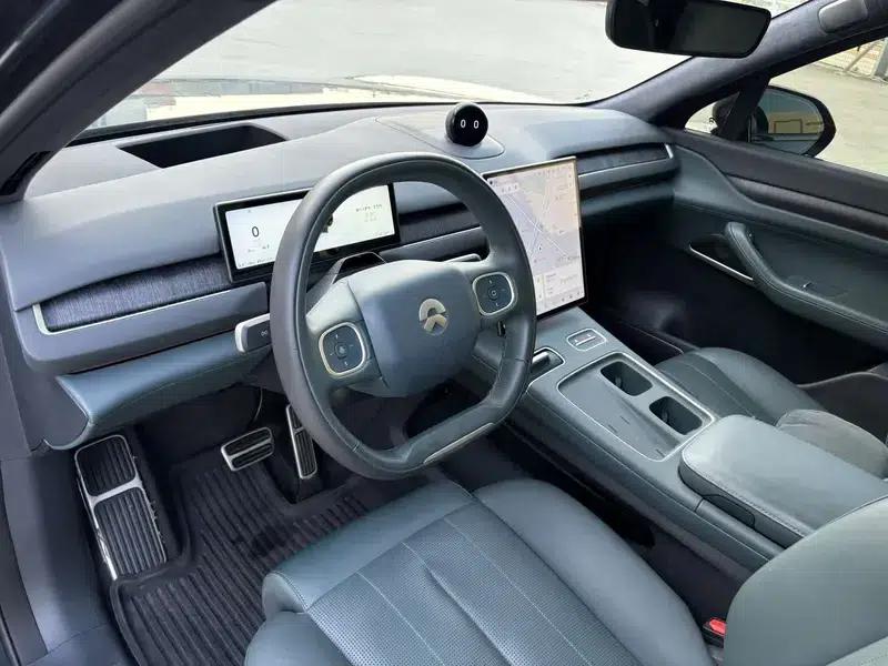 NIO ES8 2023 100kWh Signature Edition — миниатюра 11