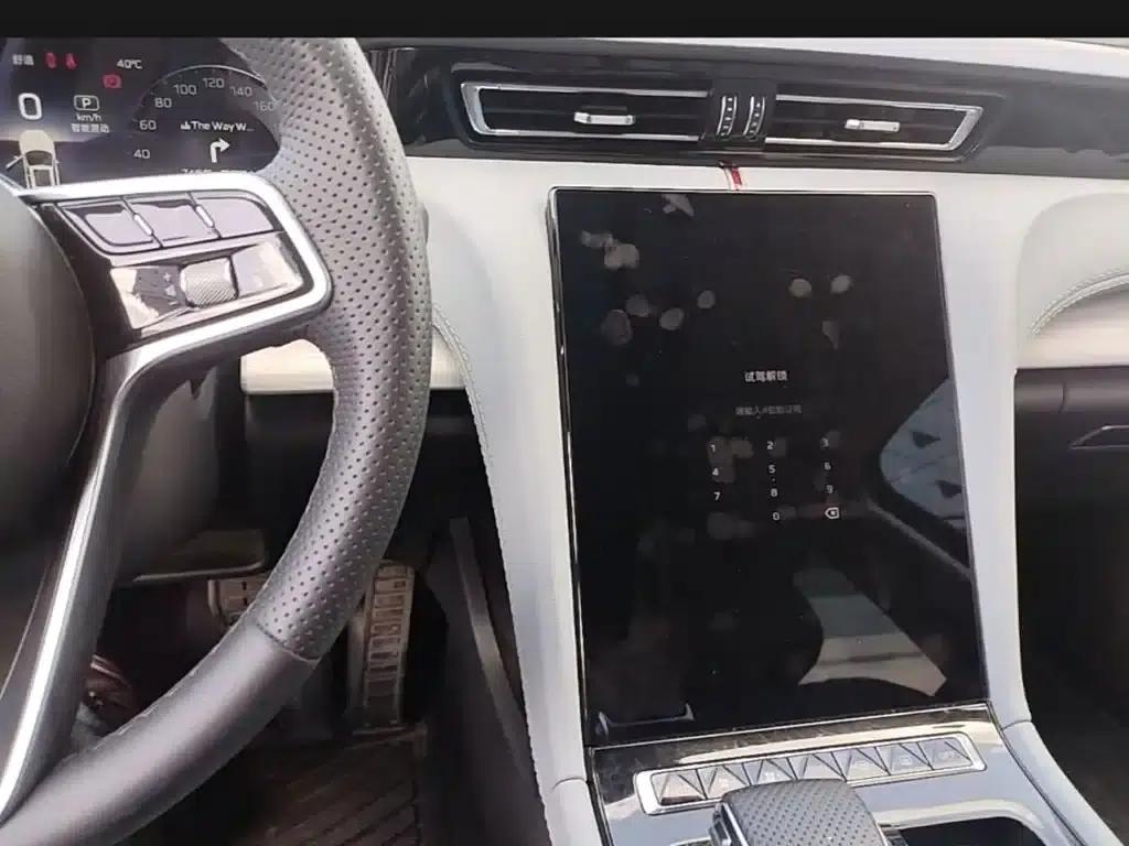 Hongqi H5 PHEV 2025 Model 170 Super Hybrid — миниатюра 15