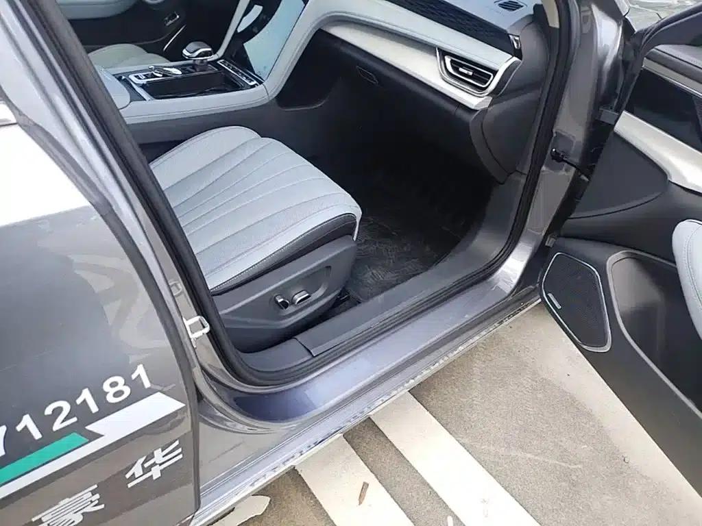 Hongqi H5 PHEV 2025 Model 170 Super Hybrid — миниатюра 20