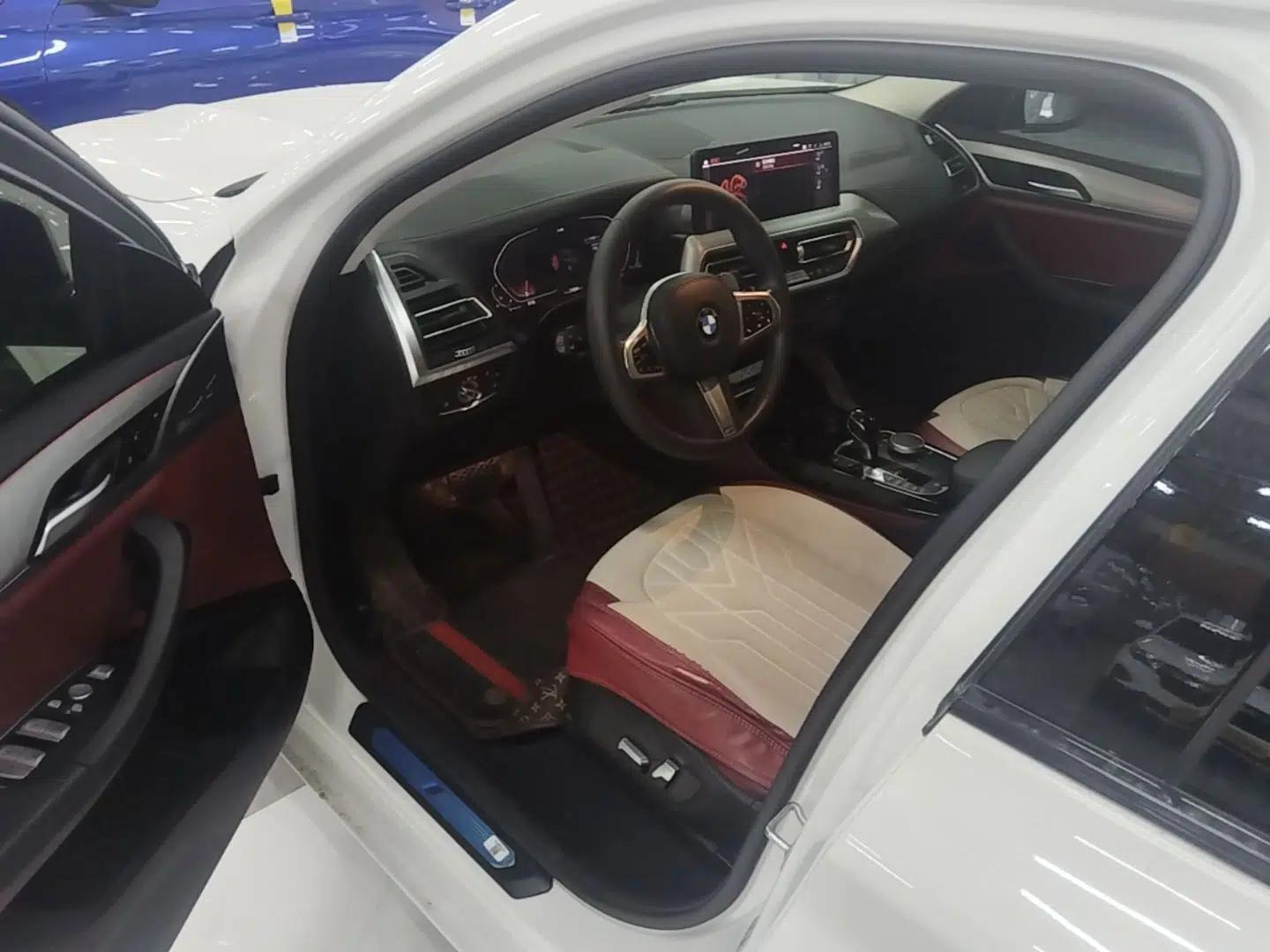 BMW X4 2022 xDrive 25i M Sport Package — миниатюра 18