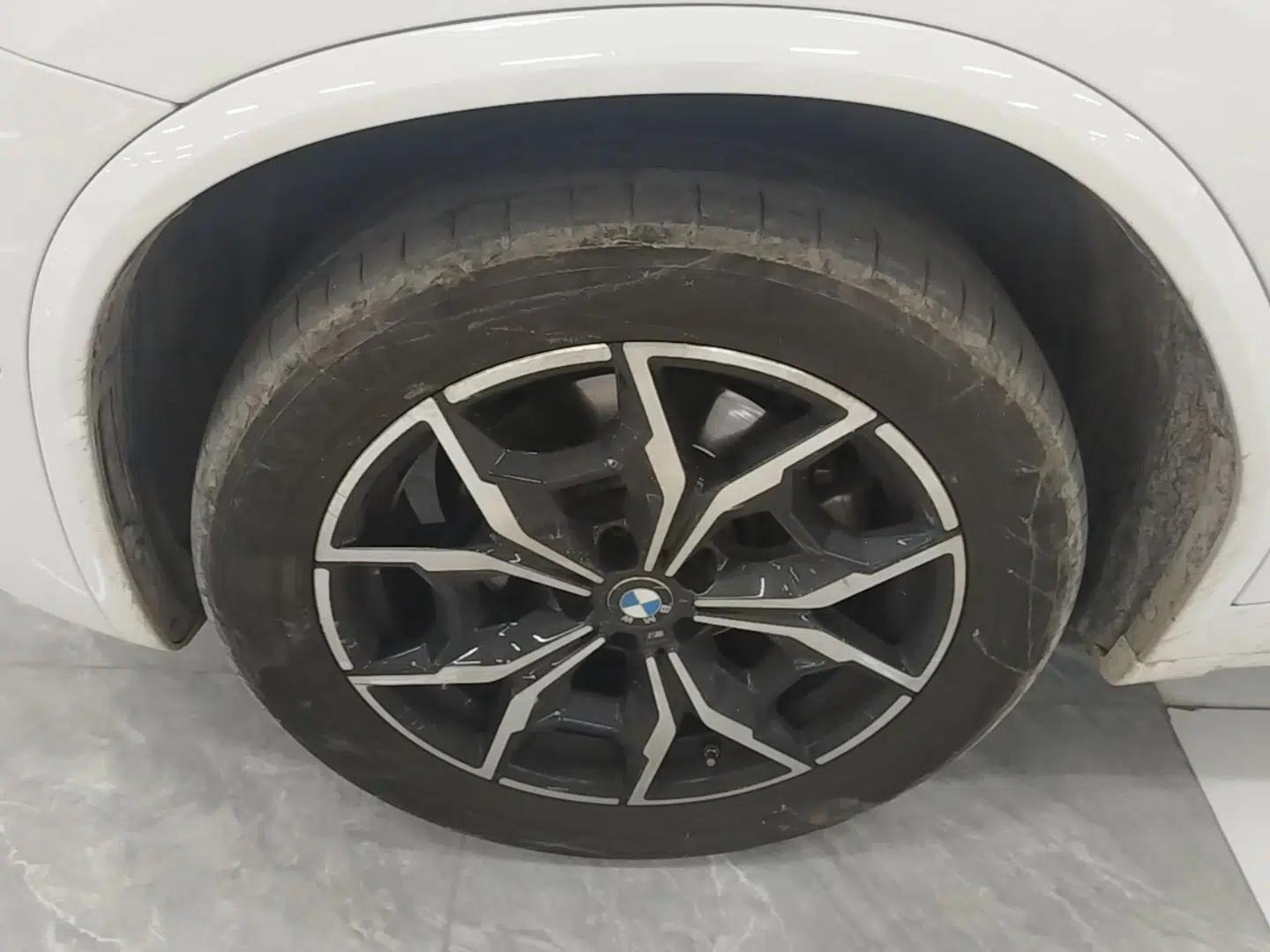 BMW X4 2022 xDrive 25i M Sport Package — миниатюра 10