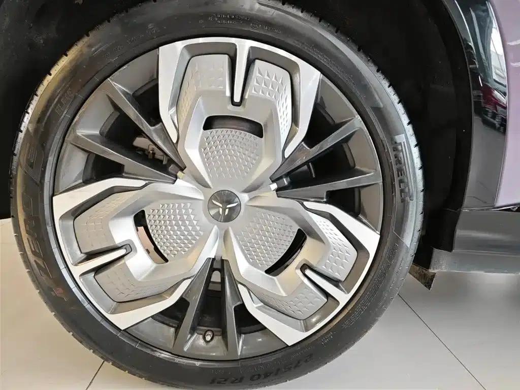 Hongqi Tiangong 08 2025 680 Ultra 4WD Edition — миниатюра 29