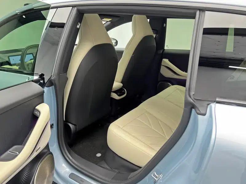 NIO ET5T 2025 model 75kWh — миниатюра 18
