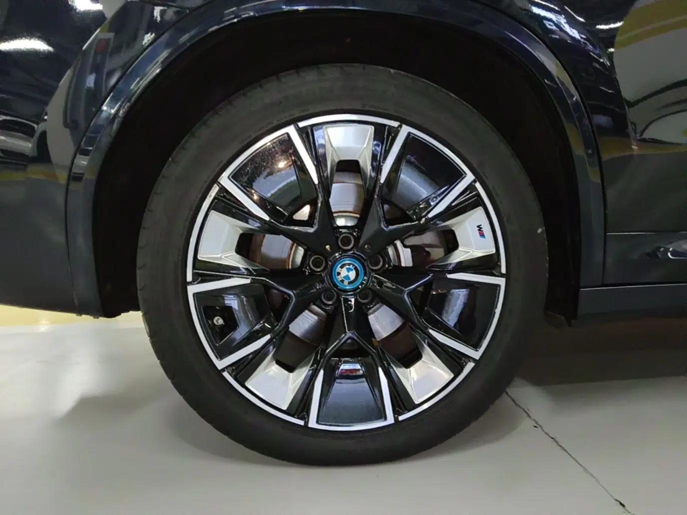 BMW iX3 2022 Updated Leading Type — миниатюра 11