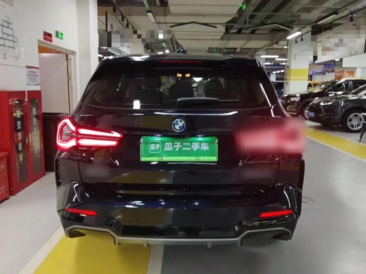 BMW iX3 2022 Updated Leading Type — миниатюра 5