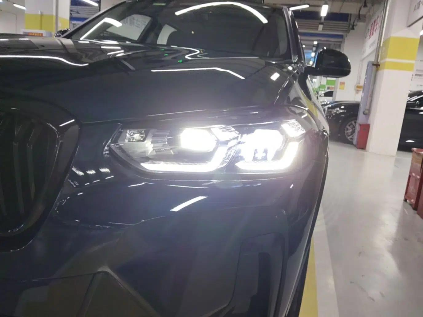 BMW iX3 2022 Updated Leading Type — миниатюра 8