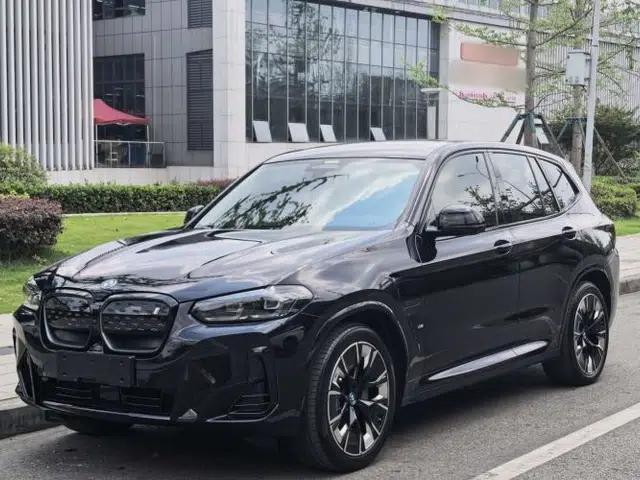 BMW iX3 2022 Updated Leading Type