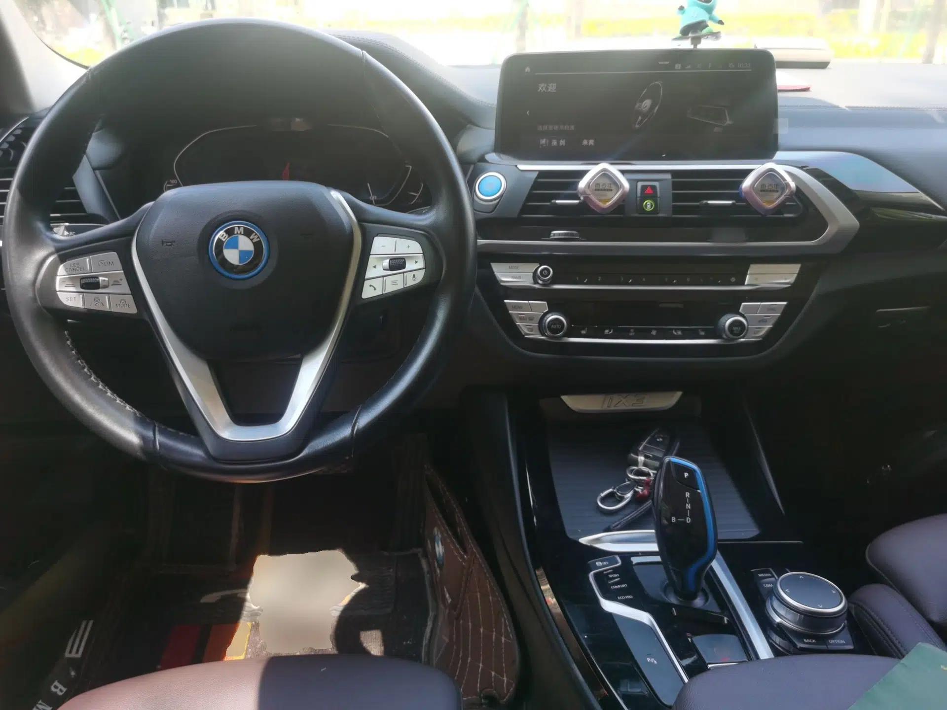 BMW iX3 2021 Updated Leading Edition — миниатюра 9