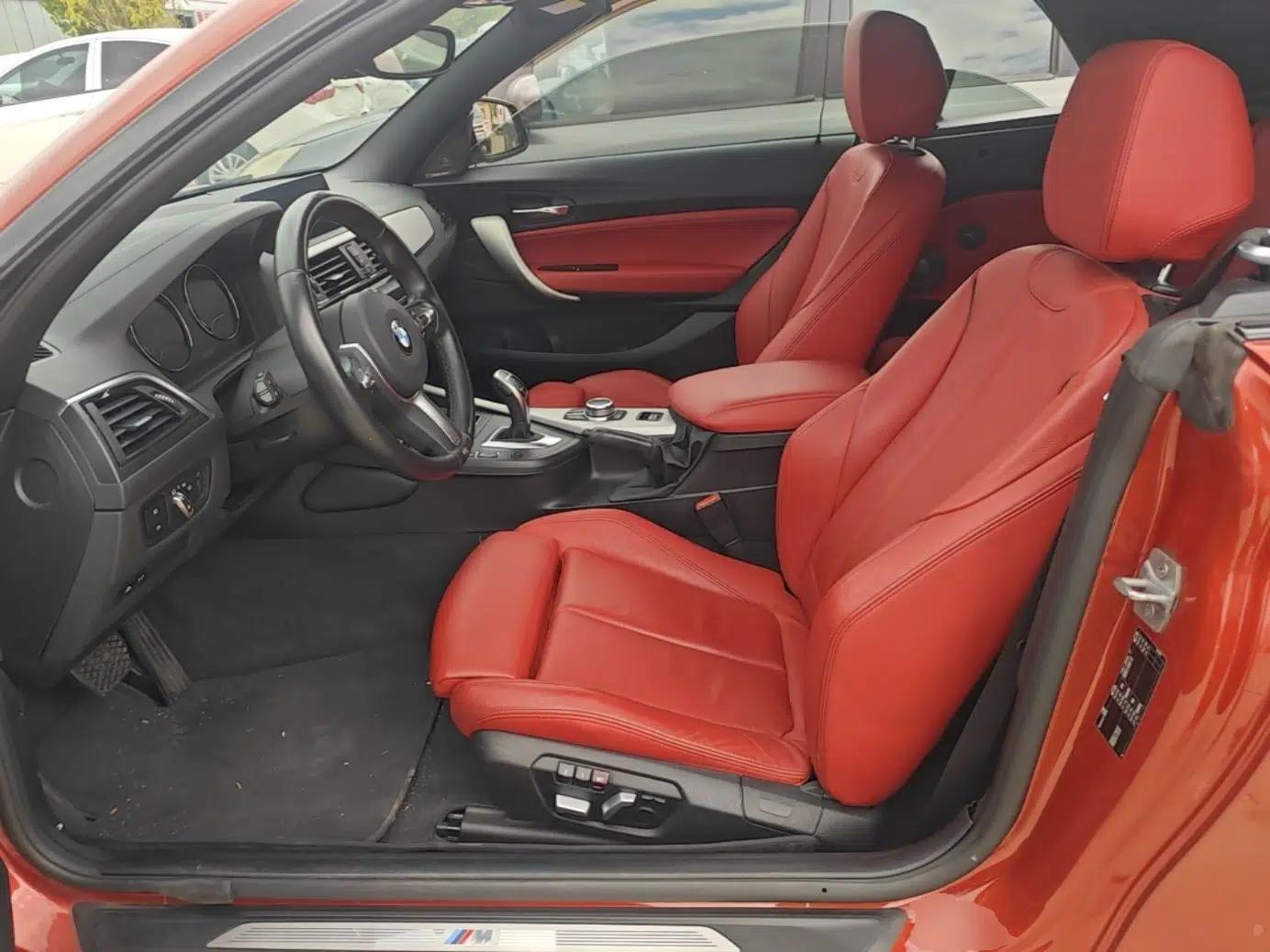 BMW 2 Series 2018 225i Convertible Coupe Luxury Model M Sport Package — миниатюра 17