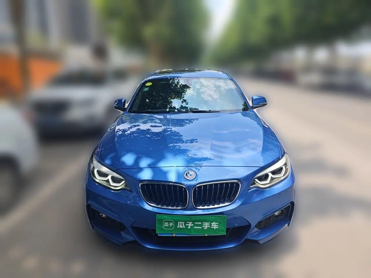 BMW 2 Series 2018 225i Luxury Model with M Sport Package — миниатюра 2
