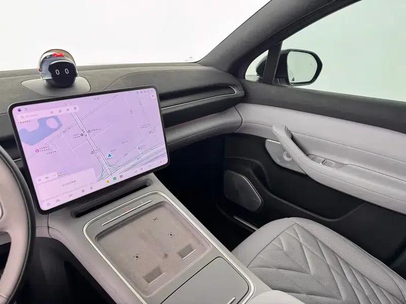 NIO EC6 2025 model 75kWh — миниатюра 13