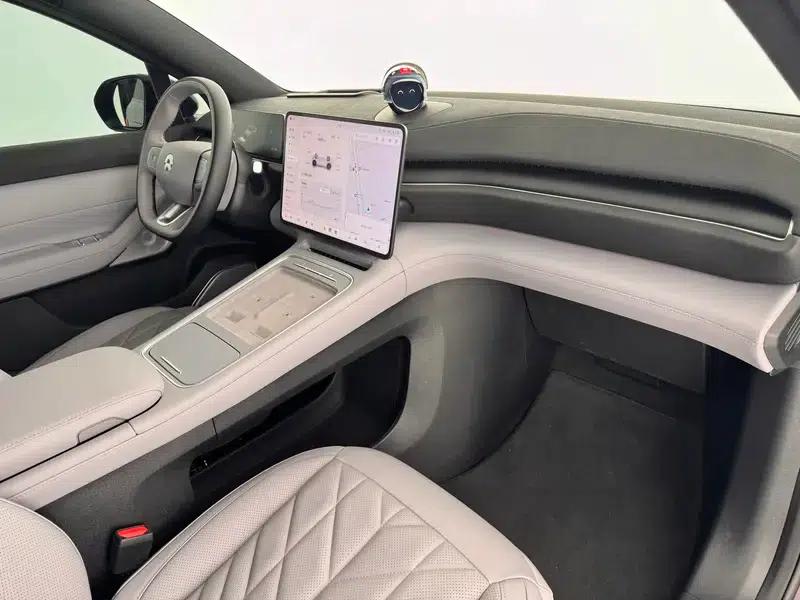 NIO EC6 2025 model 75kWh — миниатюра 14