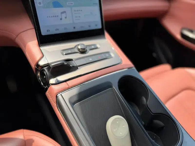 NIO EC6 2020 465KM Sport Edition — миниатюра 8