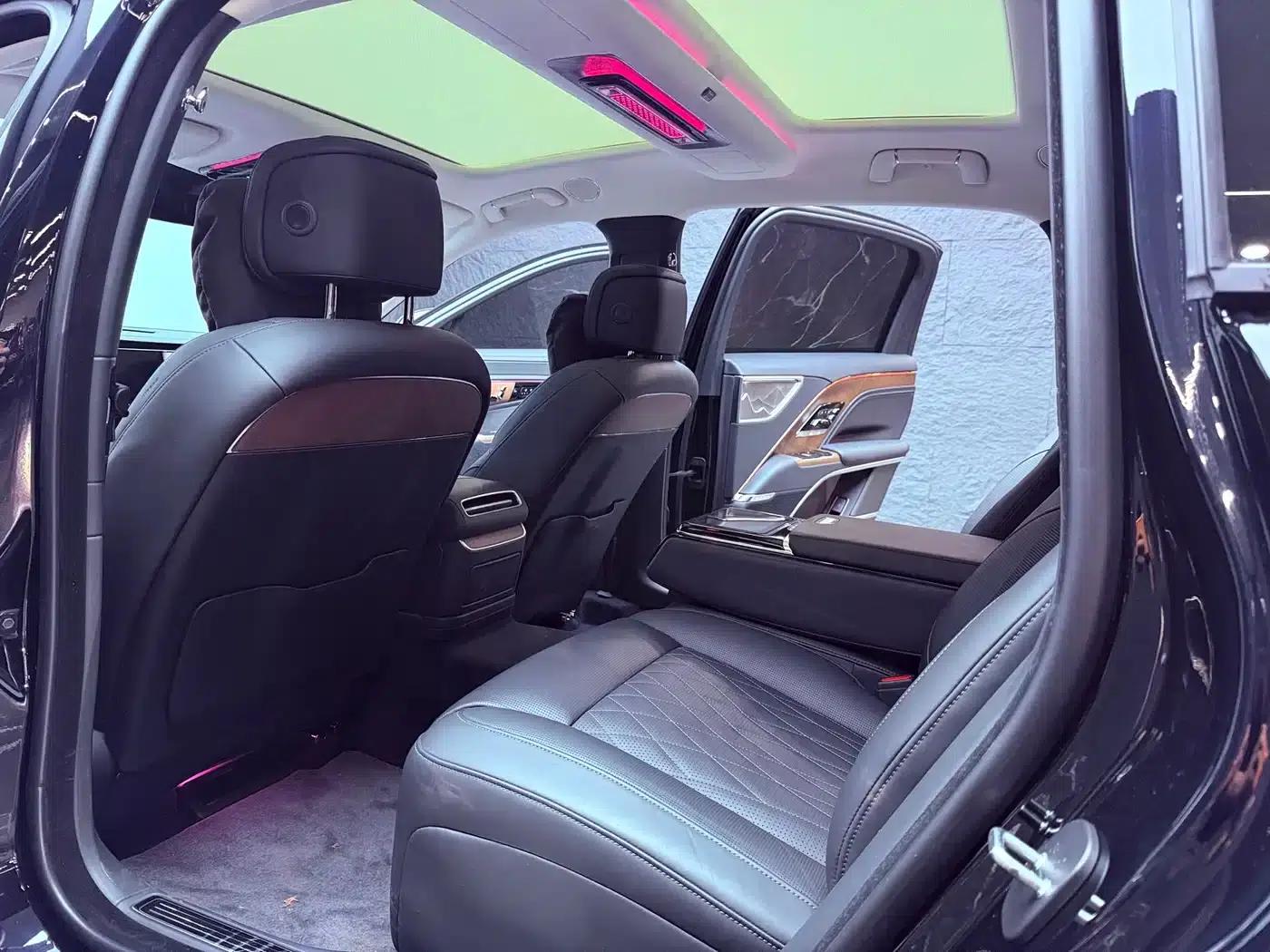 Hongqi Golden Sunflower Elegant 2024 Model 3.0T V6 — миниатюра 12