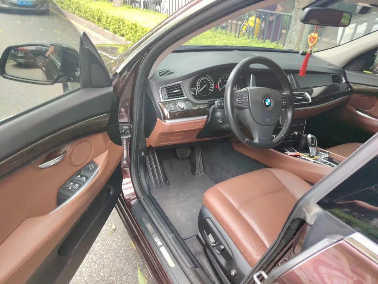 BMW 5 Series GT 2014 528i Leading Model — миниатюра 16