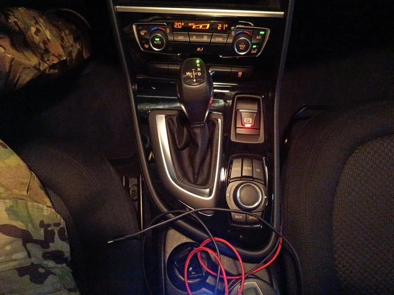 BMW 2 Series Gran Tourer 2015 218i Leading Model — миниатюра 14