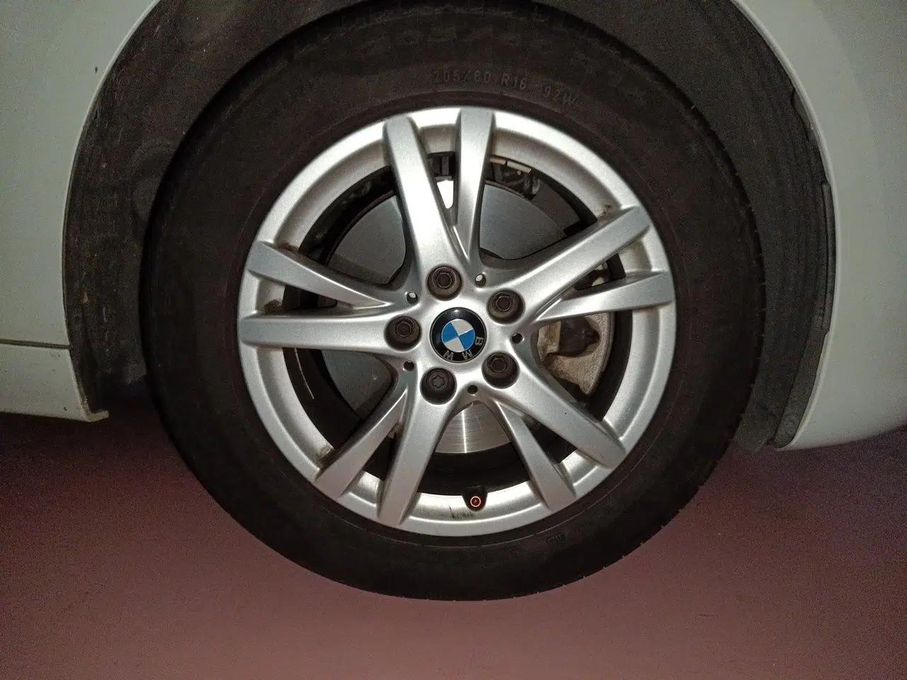 BMW 2 Series Gran Tourer 2015 218i Leading Model — миниатюра 8
