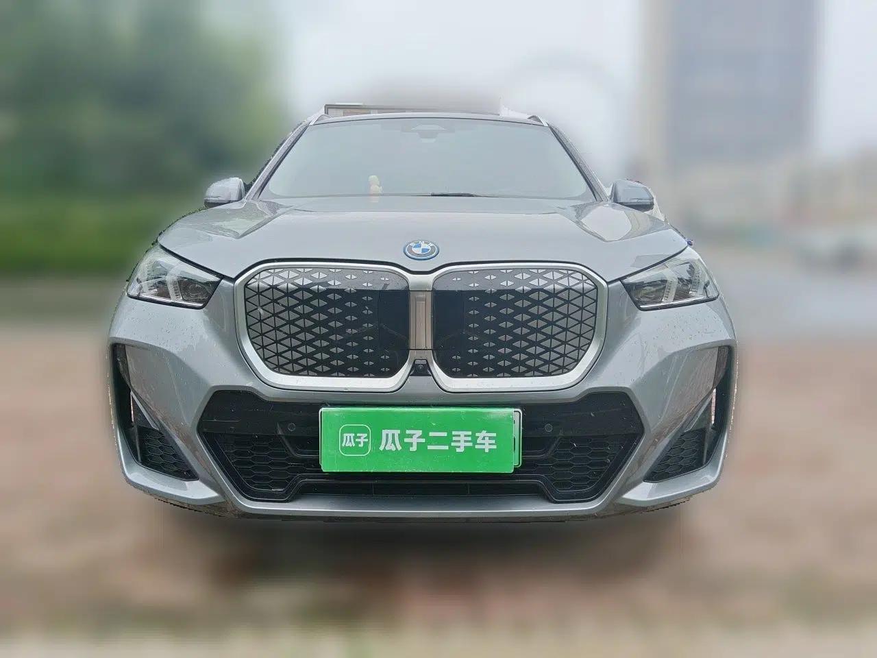 BMW iX1 2023 xDrive30L M Sport Package — миниатюра 2