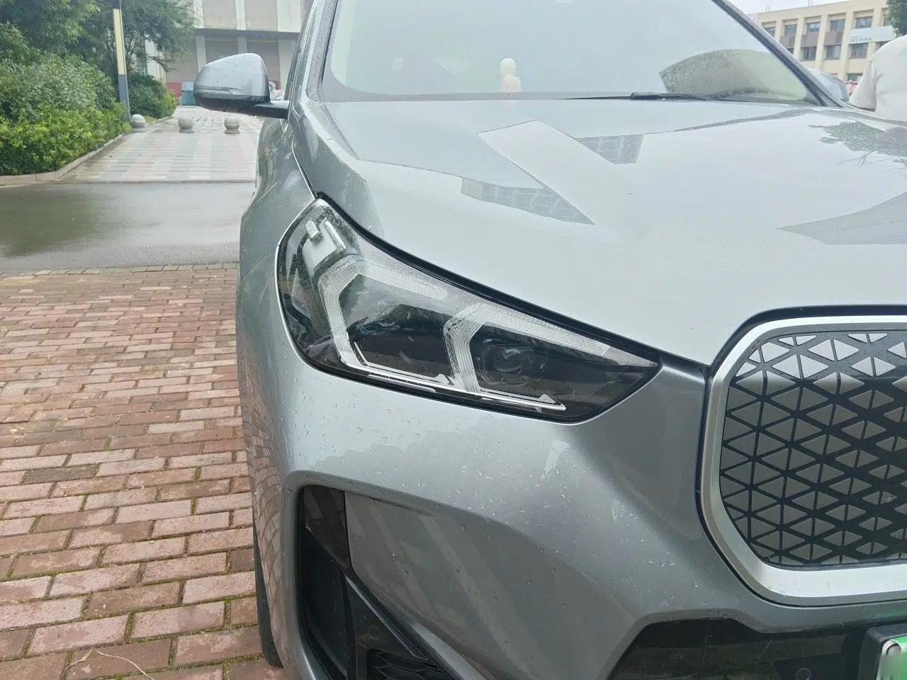 BMW iX1 2023 xDrive30L M Sport Package — миниатюра 7