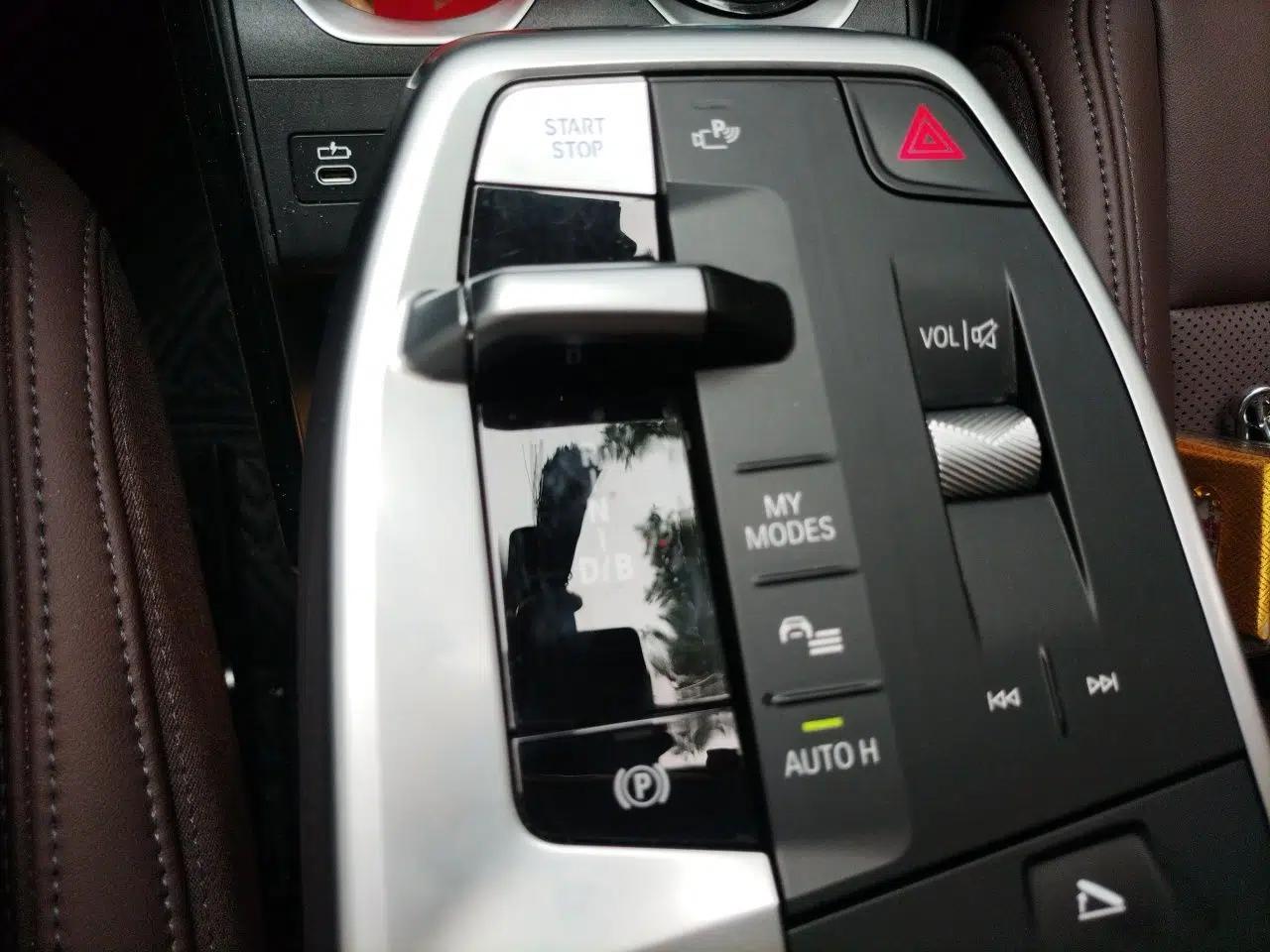 BMW iX1 2023 eDrive25L M Sport Package — миниатюра 14