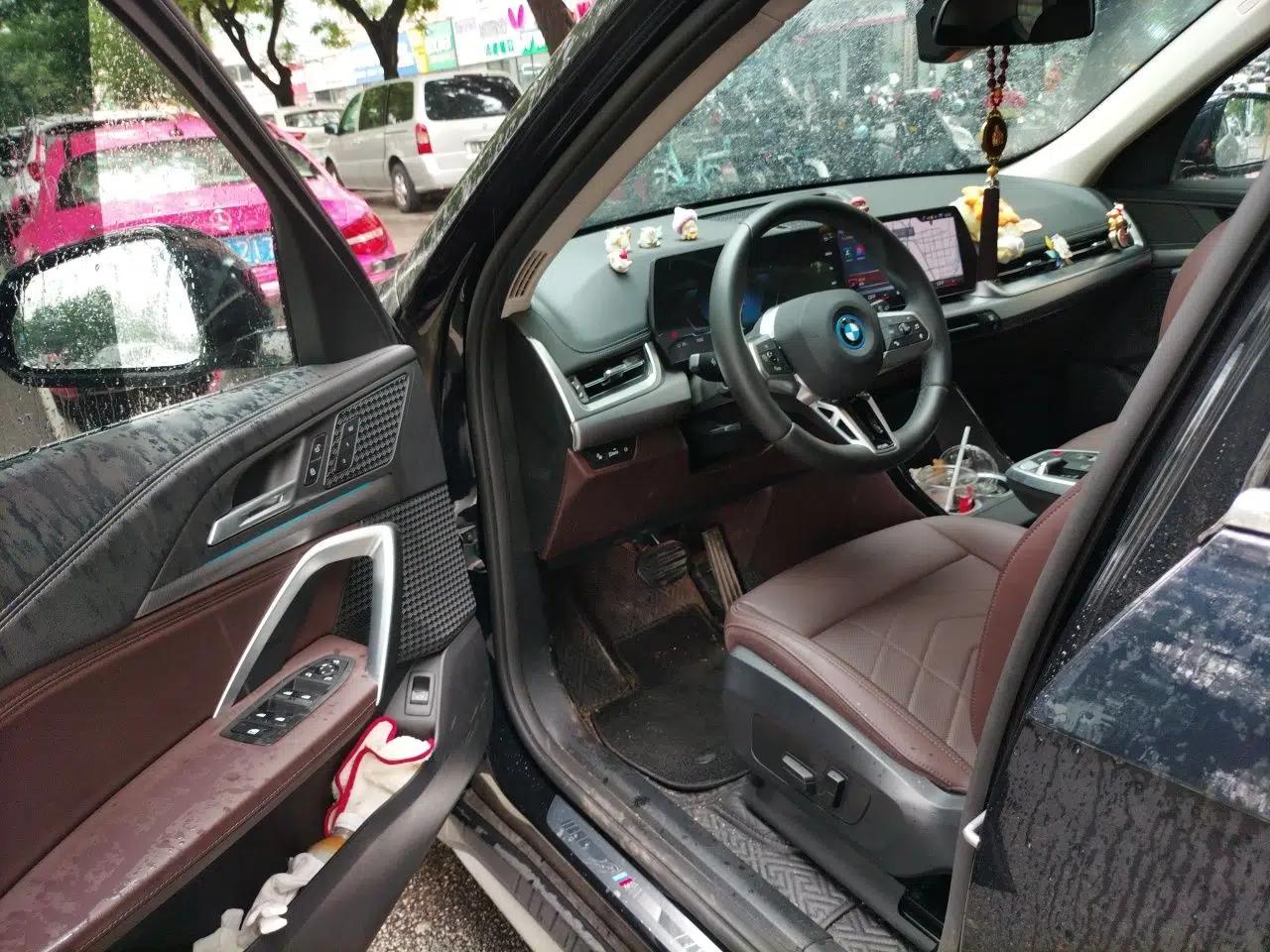 BMW iX1 2023 eDrive25L M Sport Package — миниатюра 16