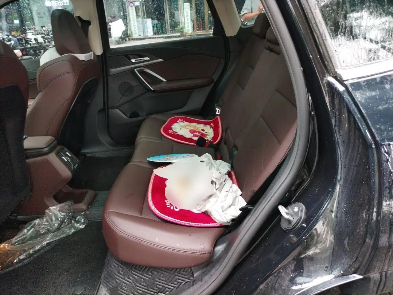 BMW iX1 2023 eDrive25L M Sport Package — миниатюра 17