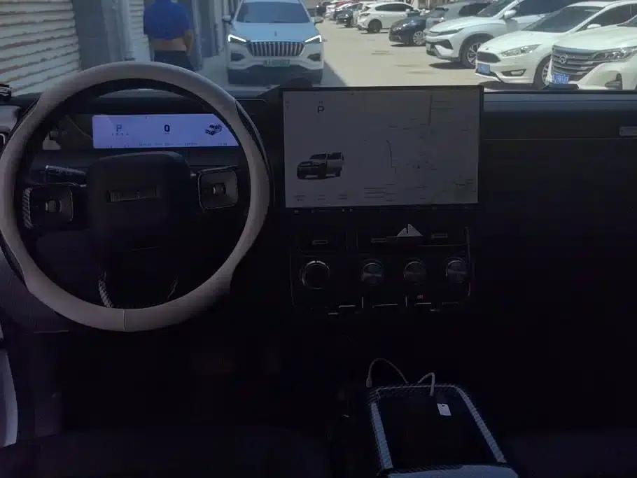 iCAR Super V23 2025 Model 550 Two-Wheel Drive Smart Driving Edition — миниатюра 12