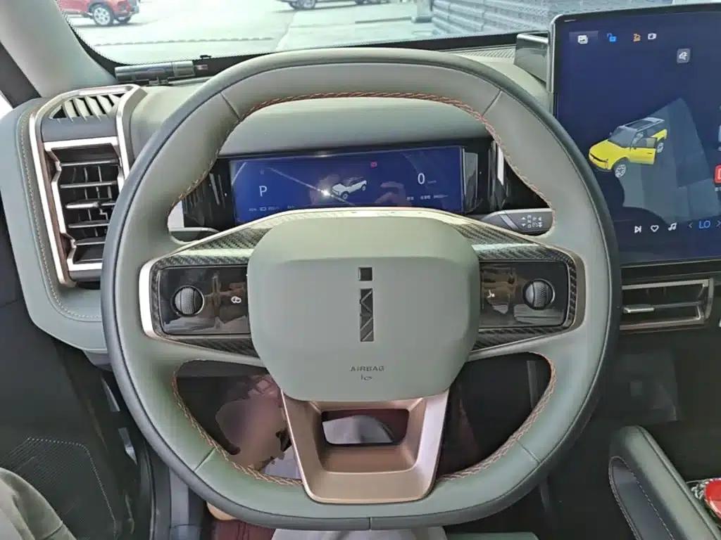 iCAR 03 2024 Model 472km Four-Wheel Drive Long Range Version — миниатюра 11