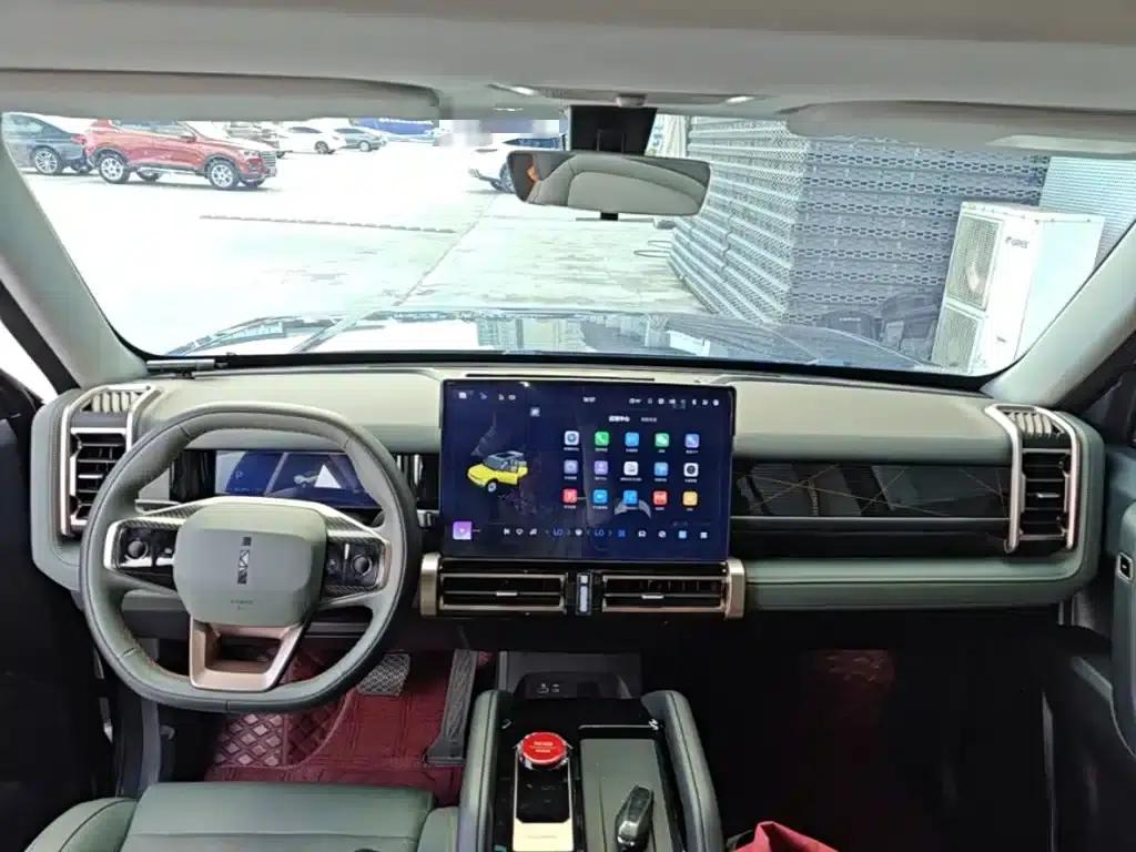 iCAR 03 2024 Model 472km Four-Wheel Drive Long Range Version — миниатюра 10