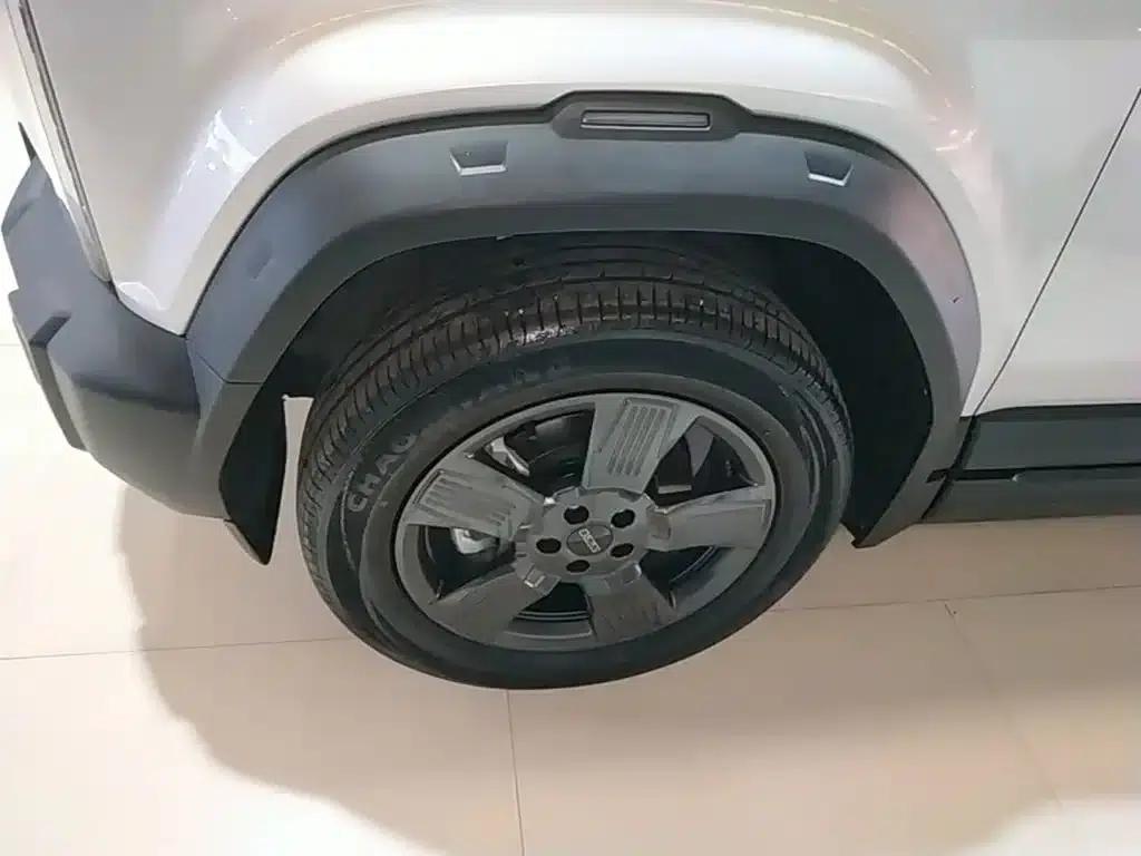 iCAR 03 2024 Model 501km 2WD Long Range Version — миниатюра 23